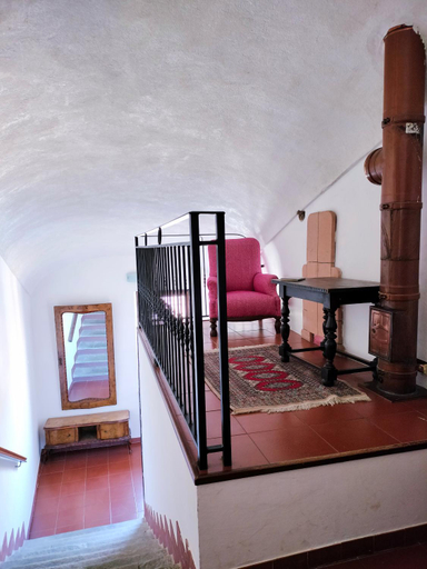 Others 5, Casa dell'Angelo custode, Cuneo