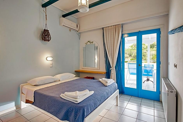 Bedroom 3, Kerame Studios & Apartments, North Aegean
