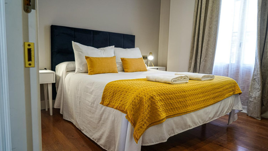 Others 3, Apartamentos Puente Romano Suites Parking Gratis, Badajoz