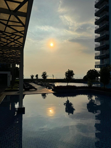 Sport & Beauty 2, Stylish 1BR Near Airport Facing the Bay - 7b