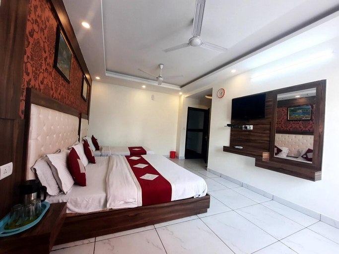 Others 5, Hotel JP International, Reasi