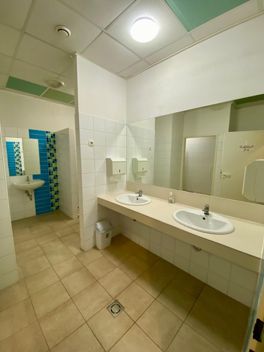 Bathroom 2, DOKK Agard, Gárdony