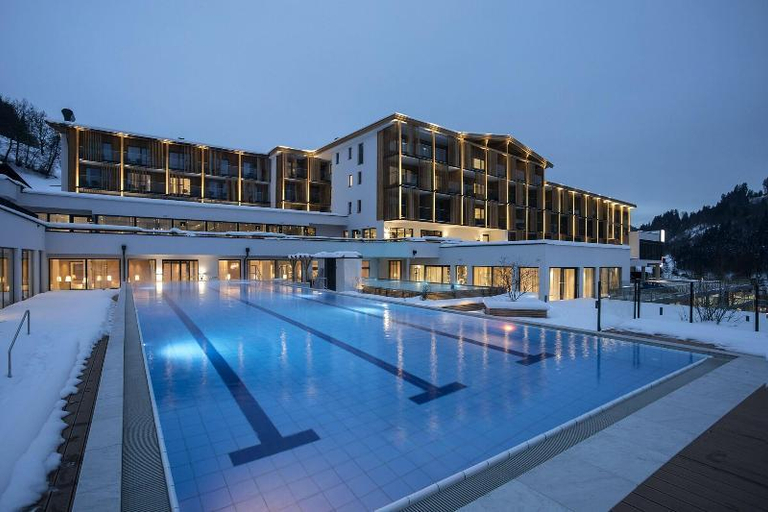 Sport & Beauty 2, Das Hohe Salve Sportresort, 4 Sterne Superior, Kitzbühel