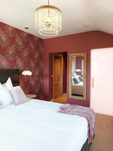 Others 4, Cha Cha de Loup-Bed and Breakfast-Vakantiewoning- Verwarmd binnenzwembad en groot zonneterras in de , Luxembourg
