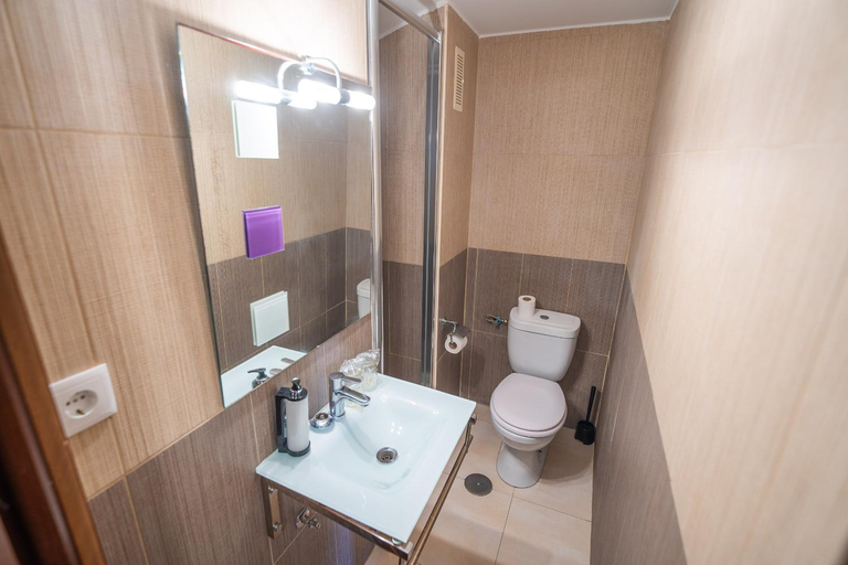 Bathroom 3, Alojamientos Valdecilla 3000, Cantabria