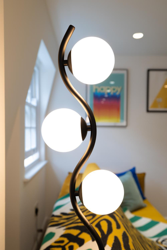 Bedroom 2, Kula London - Covent Garden Opera House, London