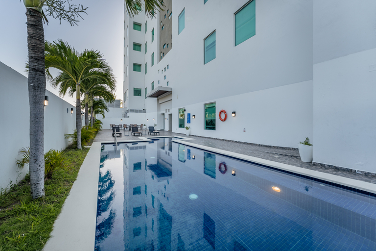 Sport & Beauty 2, Hotel La Venta Inn Ciudad Del Carmen, Carmen
