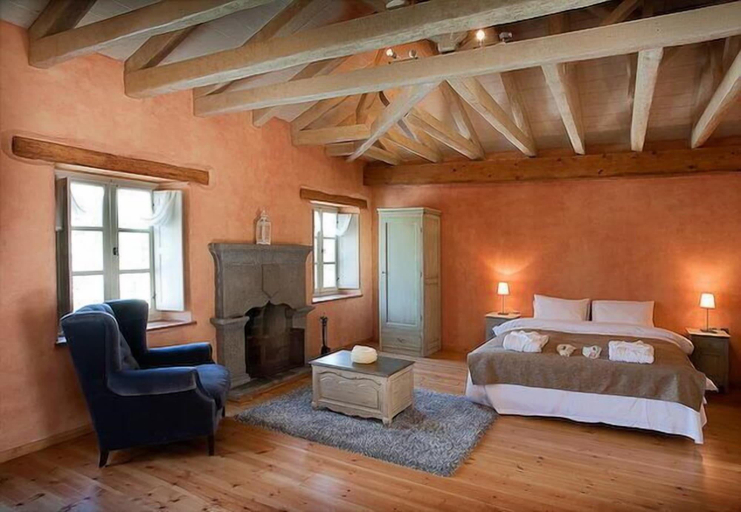 Bedroom 4, Artsistas Houses, Epirus