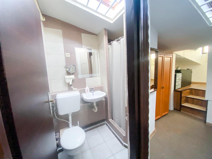 Bathroom 4, BOUTIQUE VILLA 84, Sarajevo