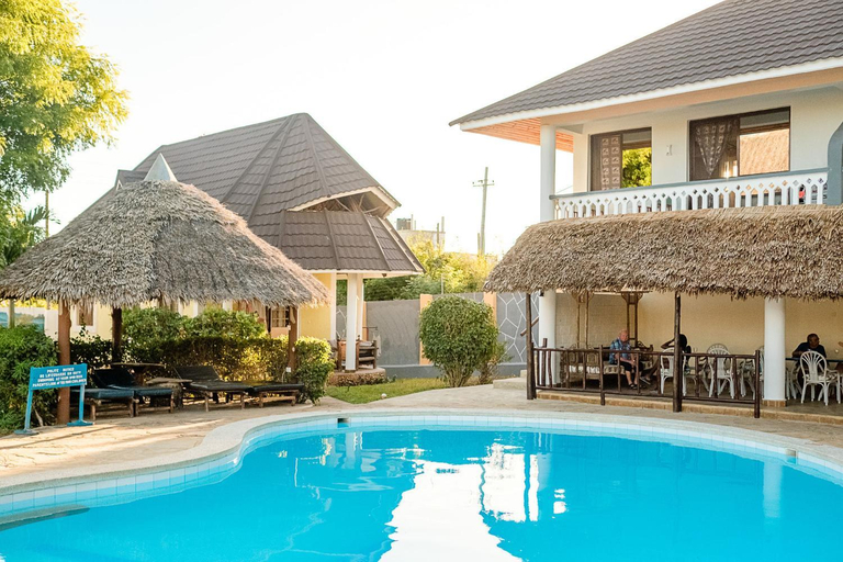 Sport & Beauty 2, DIANI PARADISE VILLAS, Msambweni