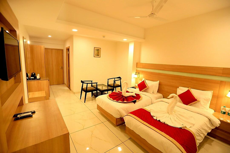 Bedroom 2, Hotel MM REsidency, Rajsamand