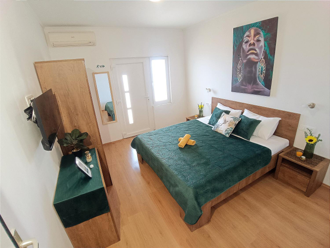 2, 4star Room 'Kata' - with private bathroom and free air-conditioned summer kitchen, Ploče