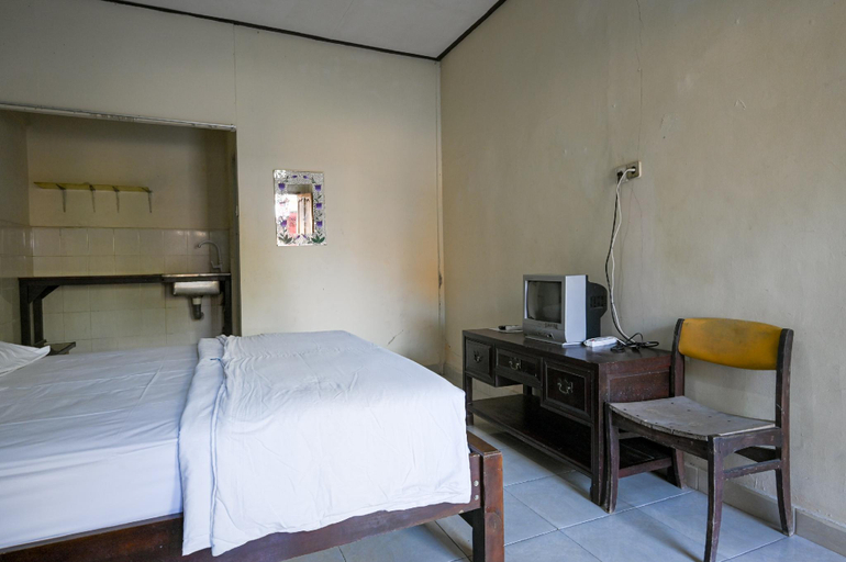 Bedroom 24
