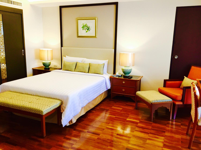 Bedroom 12