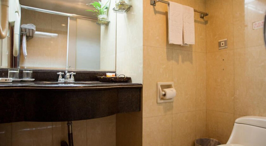 Bathroom, Zhen Xing Hotel, Shenzhen