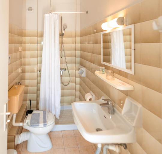 Bathroom 3, Vassilis Paradise Garden Aparthotel, Ionian Islands