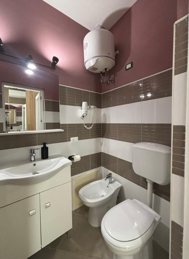 Bathroom 2, Appartamento San Vito, Palermo
