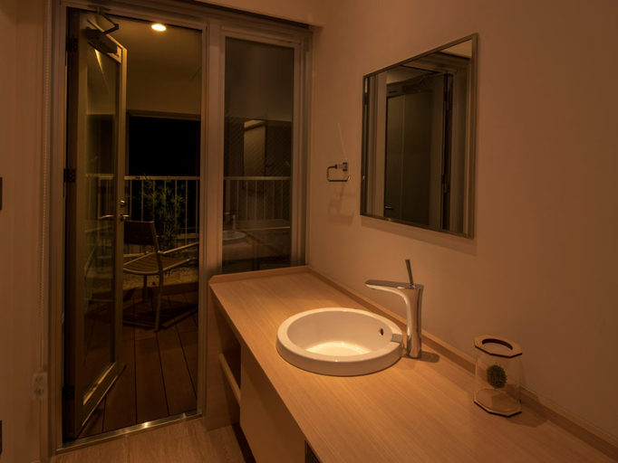 Bathroom 4, UAN Kanazawa, Kanazawa