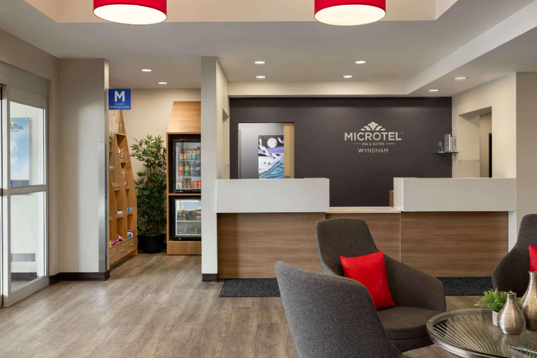 Public Area 3, Microtel Inn & Suites By Wyndham Val-d Or, Vallée-de-l'Or