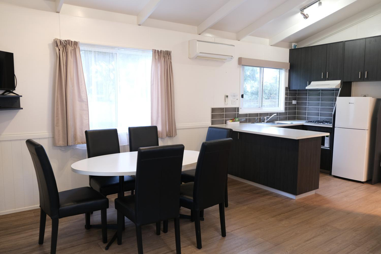 Dining Room 7