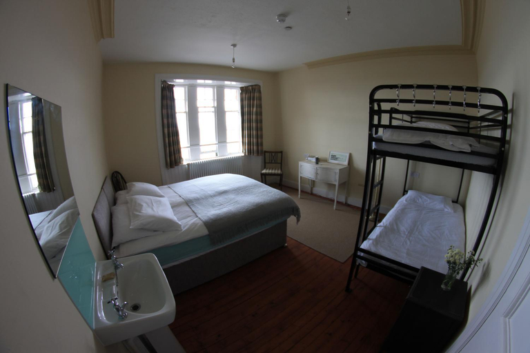 Bedroom 3, Murray Library Hostel, Fife