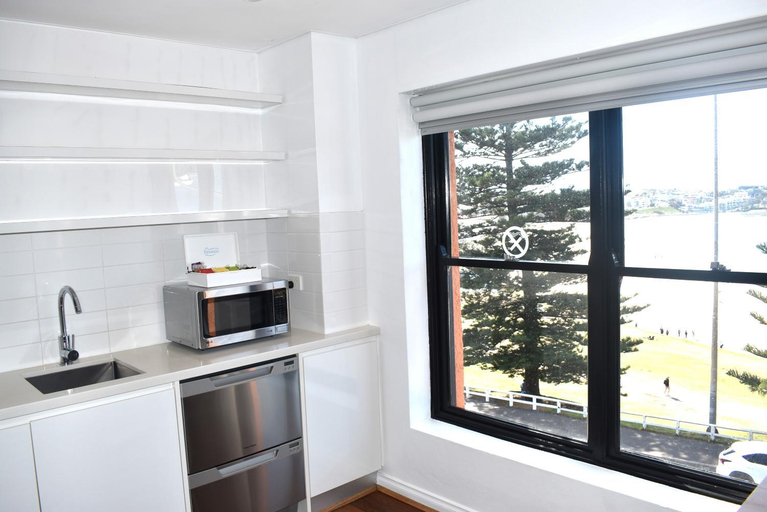 Dining Room 14