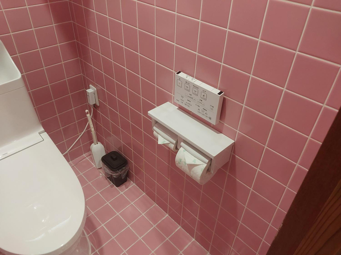 Bathroom 2, 自炊の出来るキッチン付きの貸切宿-Joyjoy奄美, Setouchi