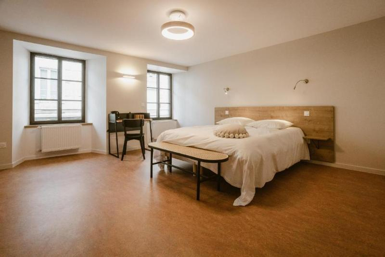 Bedroom 3, Logis hotel restaurant l'Argence, Aveyron