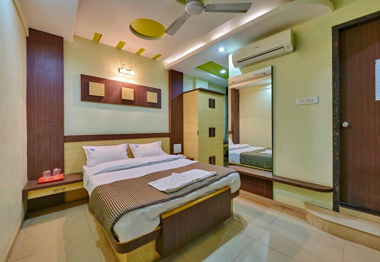 Bedroom 5, Hotel Sukhrup Sangli, Sangli
