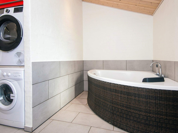 Bathroom 3, 5 Star Holiday Home in Ansager, Varde