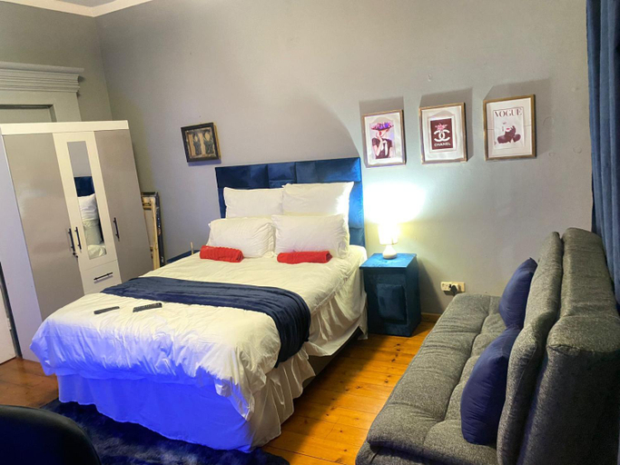 Others 5, Rose-Lee Cottage, eThekwini