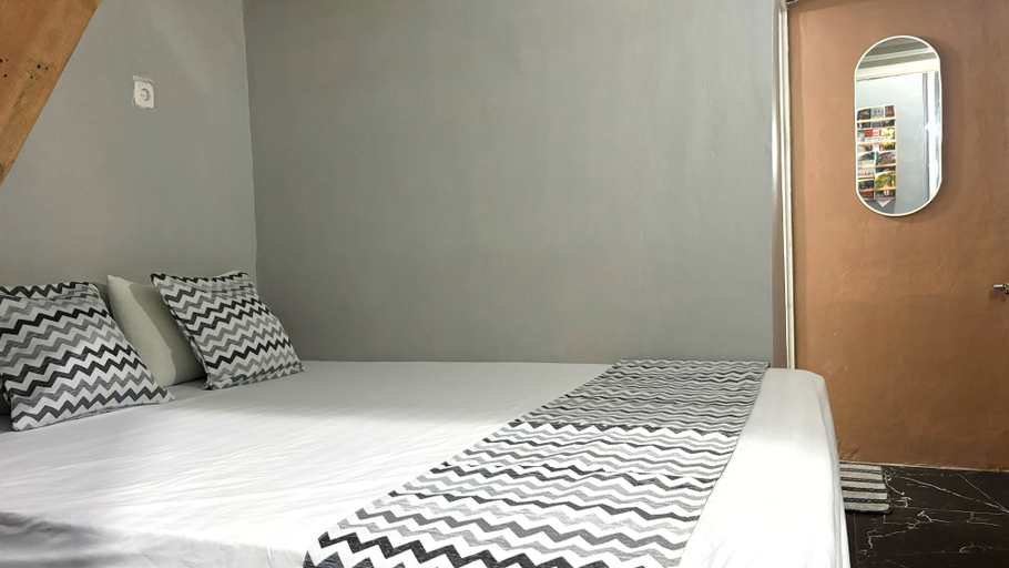 Bedroom 16