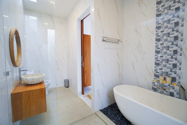 Bathroom 5, Villa Vasista, Gianyar