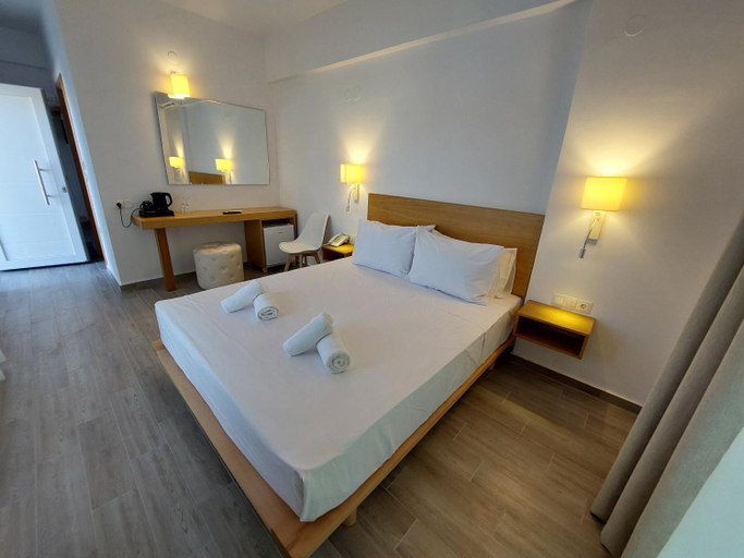Bedroom 3, Blue Bay Hotel, East Macedonia and Thrace