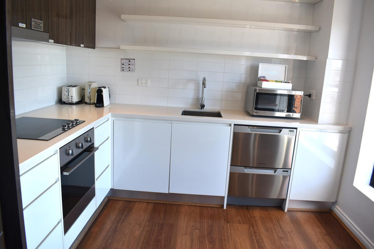 Dining Room 9