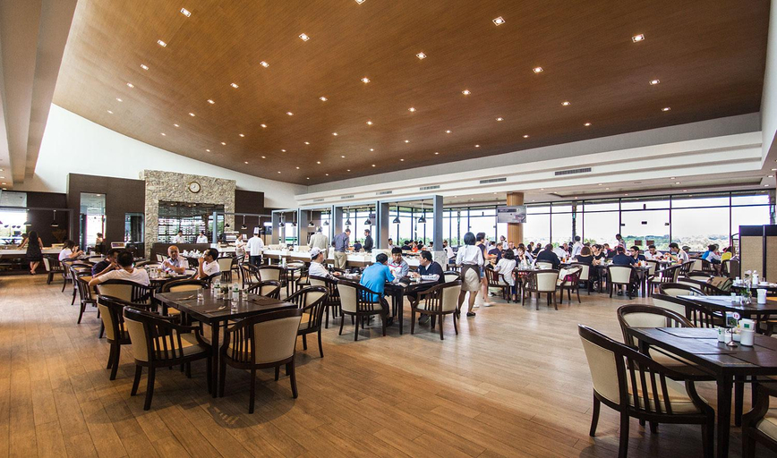 Food & Drinks 5, The Golf Lodge Hotel Laem Chabang Golf, Si Racha