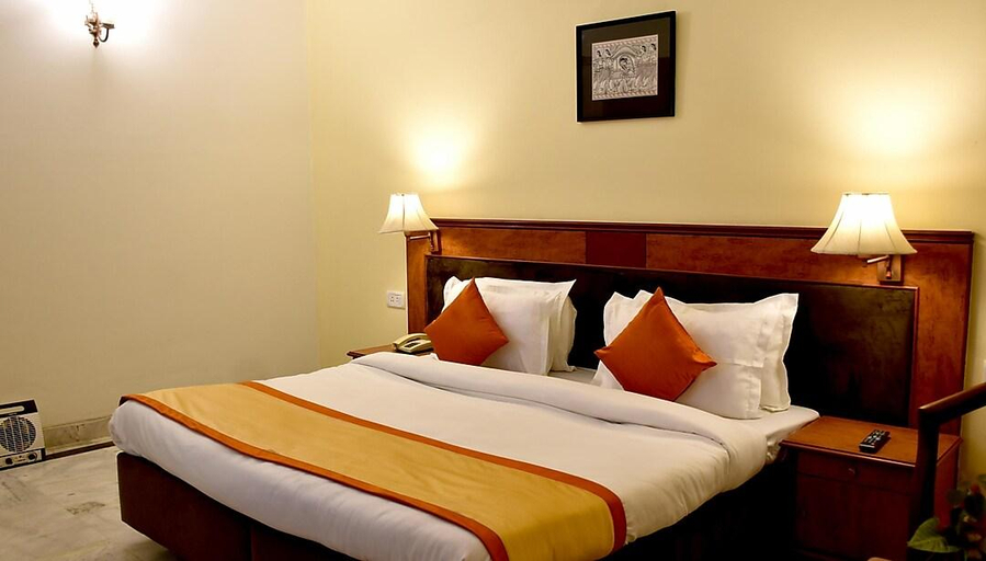 Bedroom, GW Greenwood, Chhatarpur