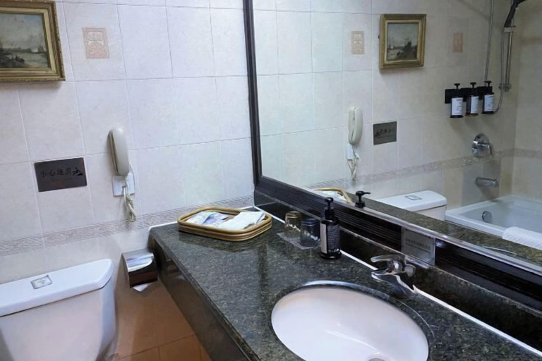 Bathroom 3