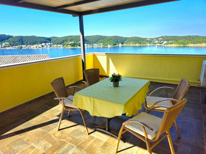Others 4, Apartment Jelena, Lopar/Supetarska Draga