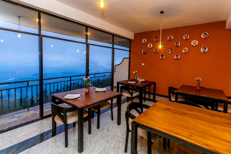 Food & Drinks 3, leisure Mount View, Haputale