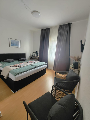Others 5, Guesthouse - Weeze Rooms, Kleve