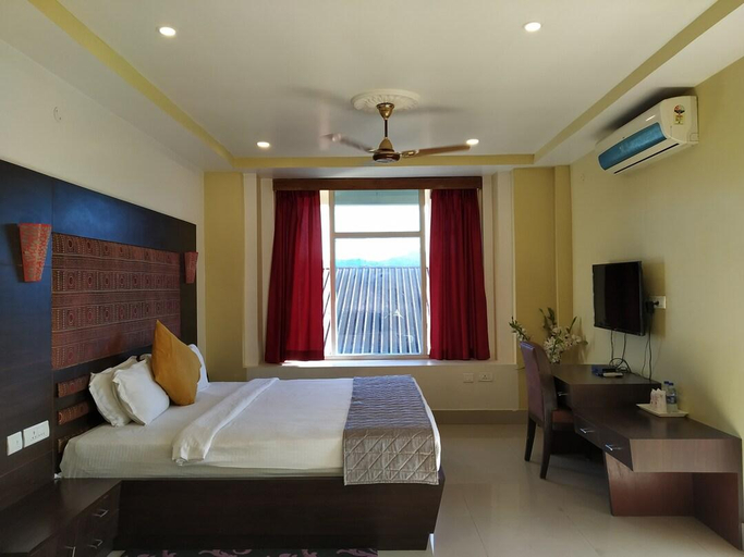 2, Hotel SC Continental, Papum Pare