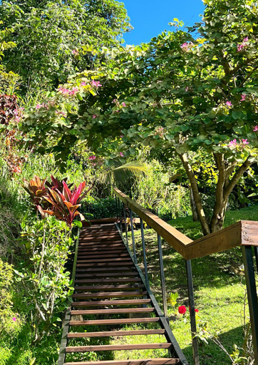 Others 2, Les Chalets de Afaahiti - Fare Okeani