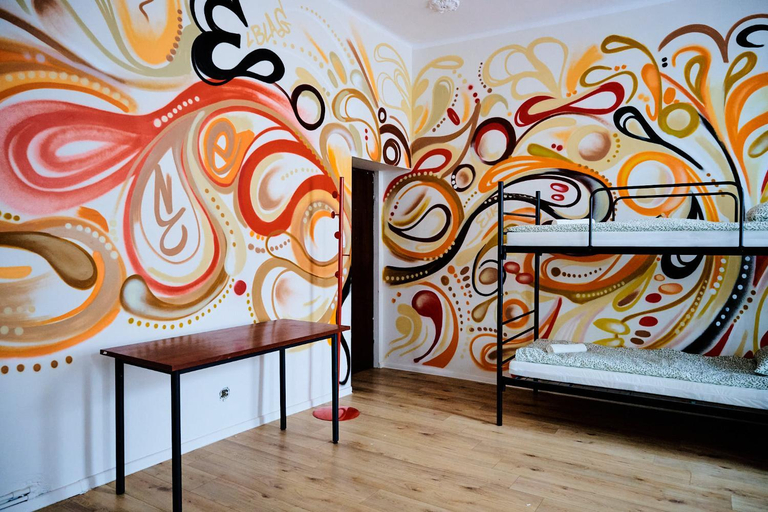 Food & Drinks, Hostel Graffiti, Kraków City