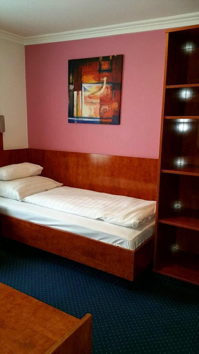 Bedroom 4, Hotel Atlanta Budget, Darmstadt