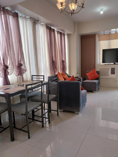 5, Emy Cozy Studio unit with street view balcony, Pasay City