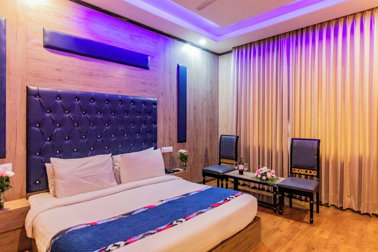 Bedroom 3, Foxoso Fiori Hotel, Jaipur