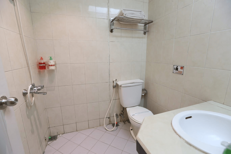 Bathroom 3