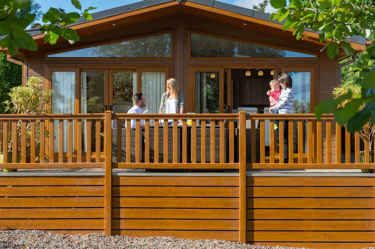 Exterior & Views 1, Lomond Woods Holiday Park, West Dunbartonshire