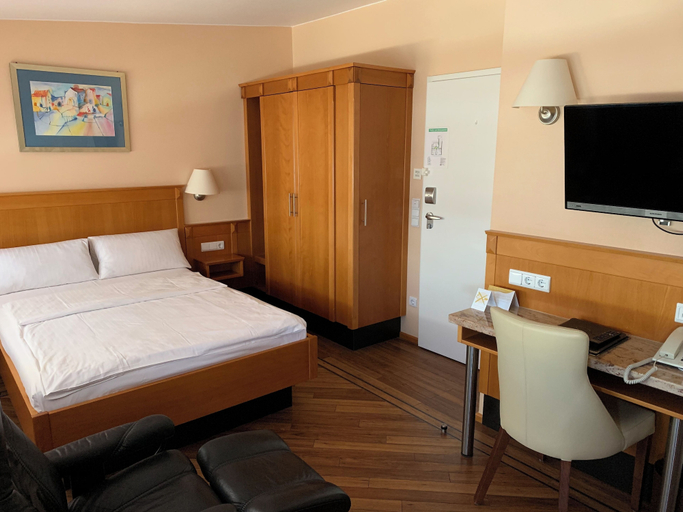 Bedroom 4, KRAL Suite Hotel & Serviced Apartment, Erlangen